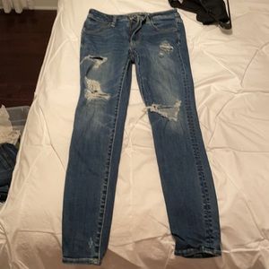 American eagle ripped skinny jeans, hi-rise